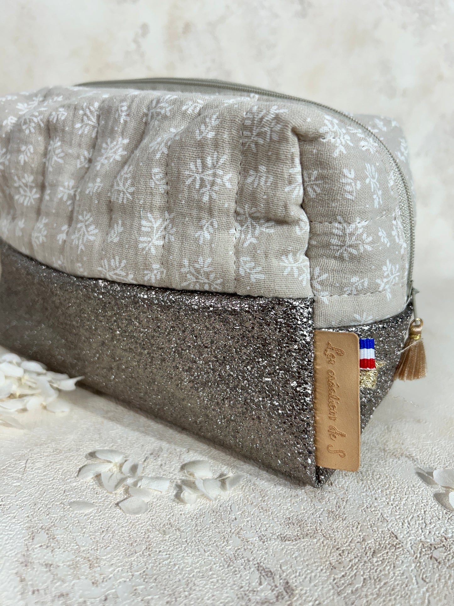 Trousse carrée