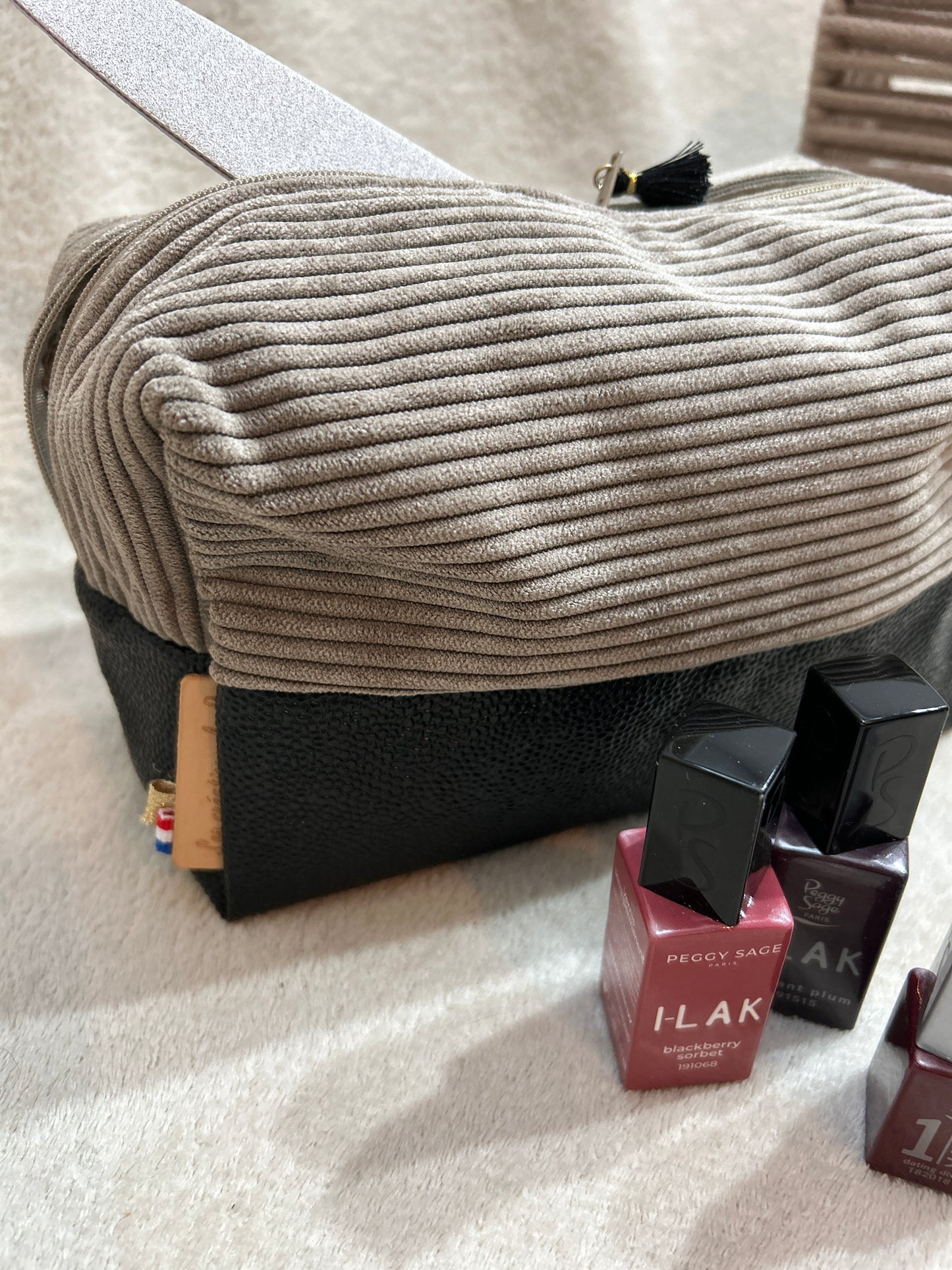 Trousse carrée